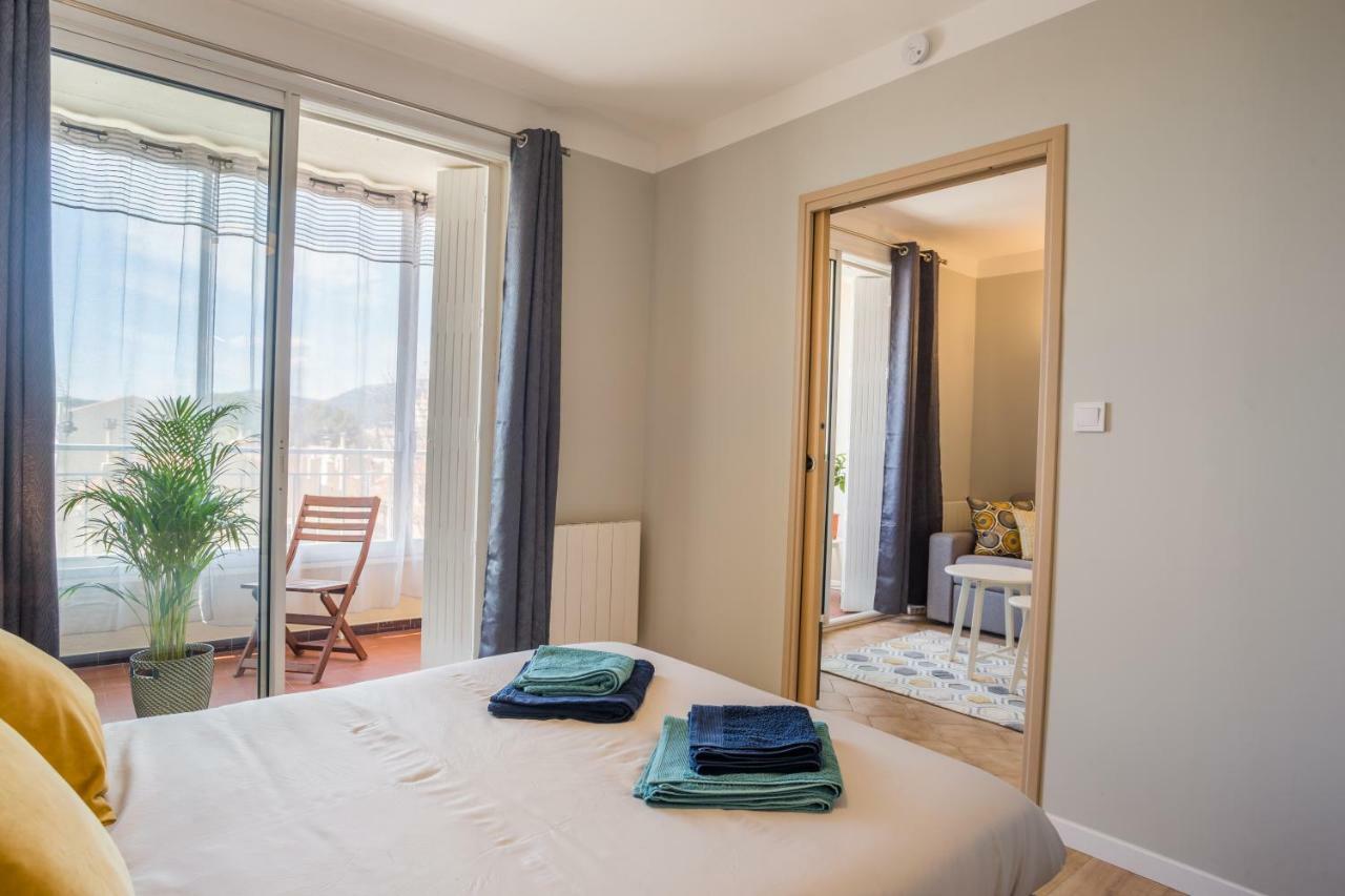 Appartement 2 Pieces Avec Balcon Тулон Екстериор снимка